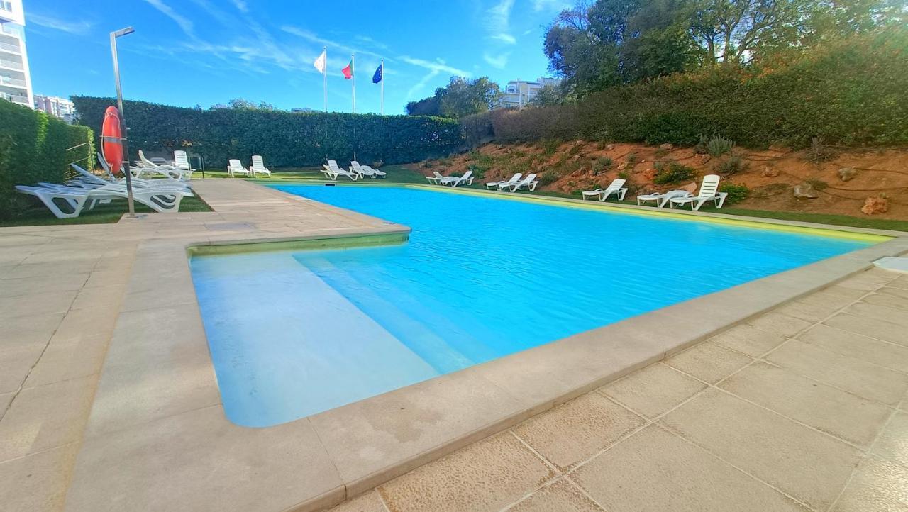 Apartament Flamingo View - Pool + Wifi + Ac Portimão Zewnętrze zdjęcie